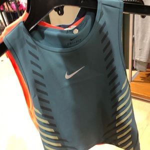 Meet your Posher, Maddie